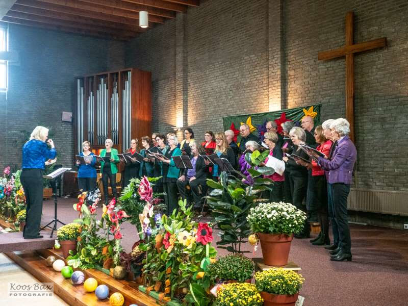 Sfeervol jubileumconcert van Vox Flevium