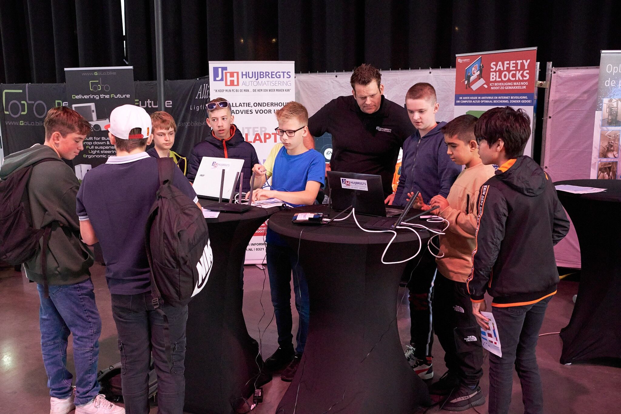 Bedrijvenplatform Gemeente Dronten organiseert wederom inspirerende Bedrijvenmarkt voor scholieren