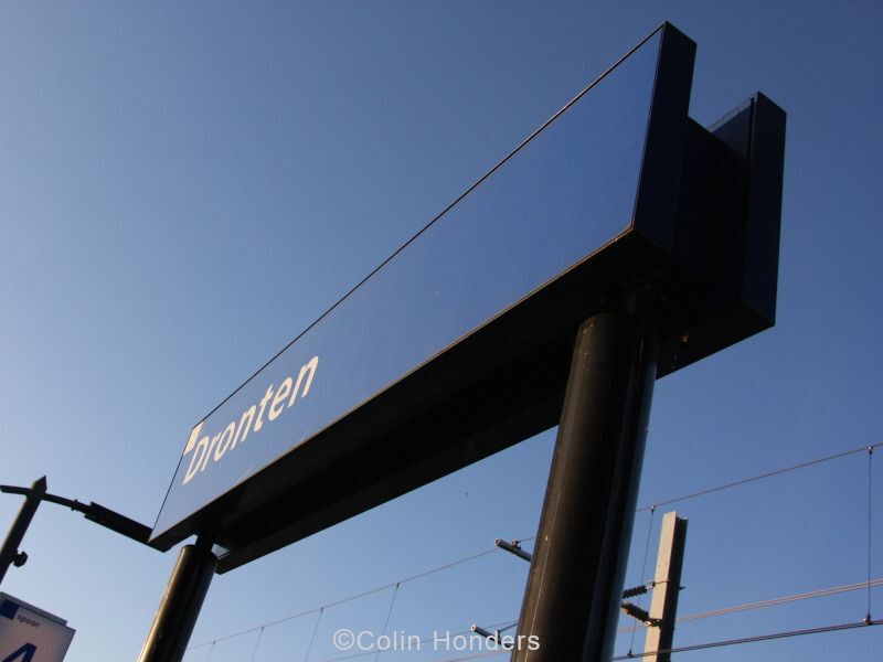 Treinverkeer Lelystad–Zwolle stil door poging tot koperdiefstal