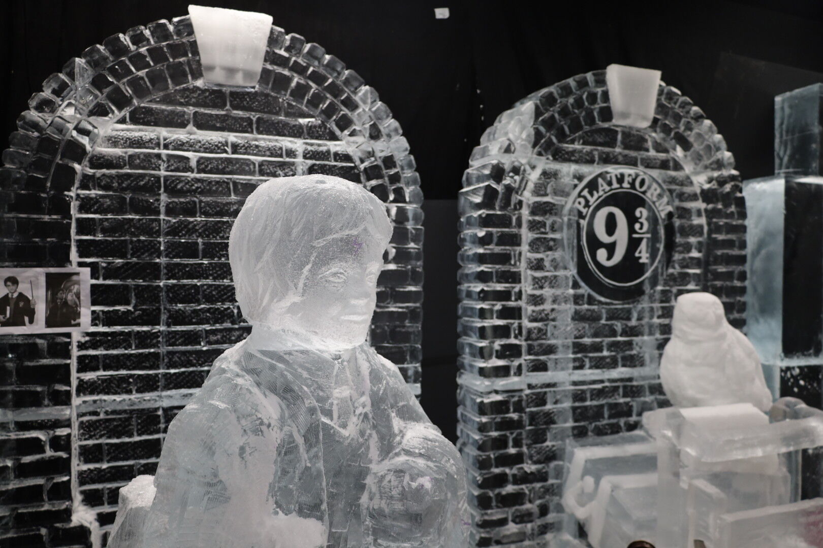 IJskunstenaars vertonen koud kunstje met filmklassiekers voor IJsbeelden Festival