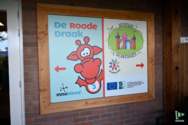 Deroodedraak-15jun243.jpg