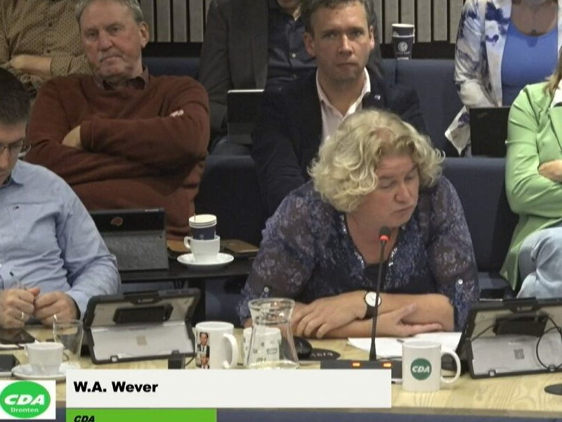 willemien in debat tijdens raadsvergadering