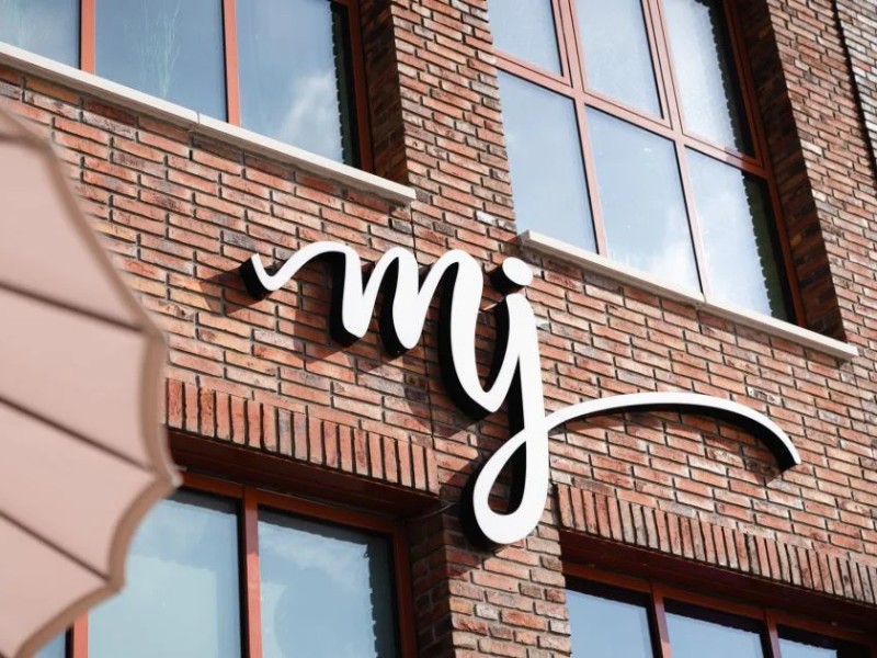 Grand café MJ aan Bataviahaven per direct gesloten