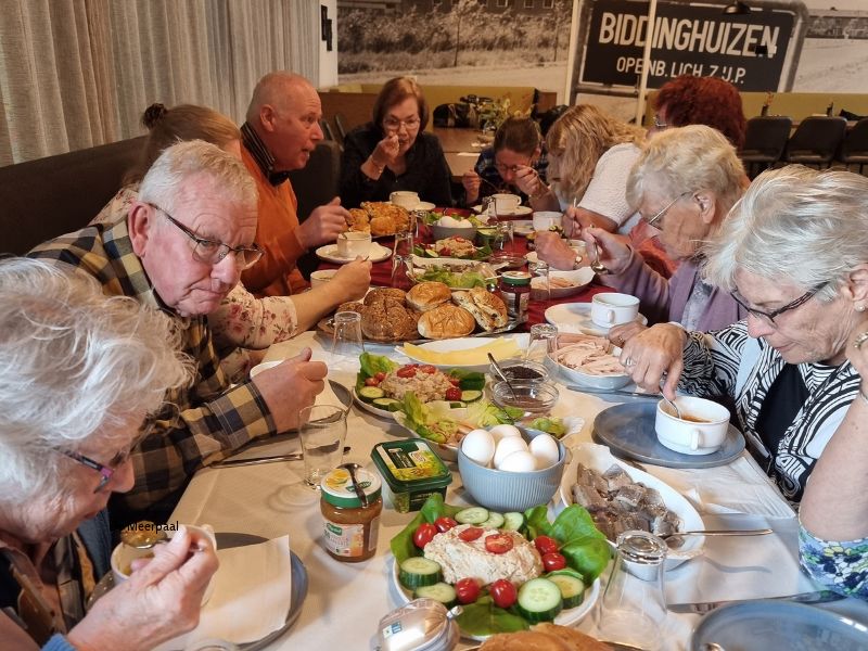 Eerste editie ‘Koffie & Broodje’ in De Binding