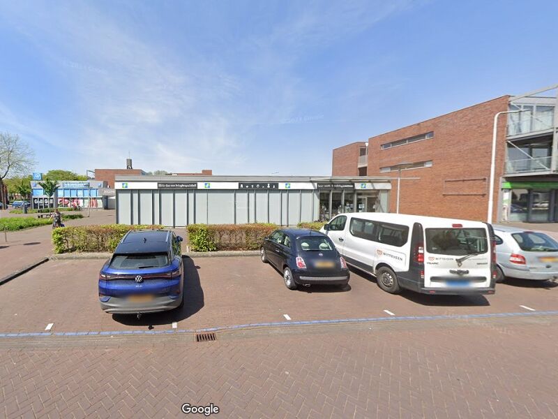 Een foto van het huidige pand van De Kans in Biddinghuizen, een voormalige kringloopwinkel.